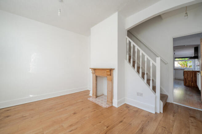 1394786-1-69453bf...