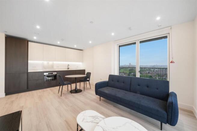 66 Silverleaf House - TUekXYKEkA4Gw9aJxHqb.jpg