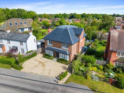 Kingswood Avenue, Penn, Buckinghamshire, HP10