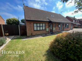 5, Primrose Way, Bradwell NR31 8RN
