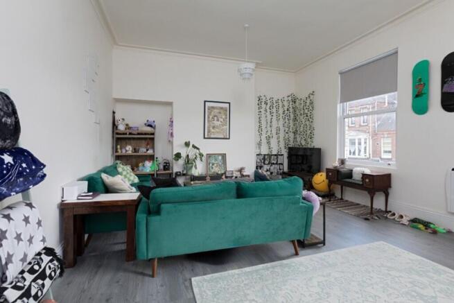 8 bed Block of Apartments for sale Image 12