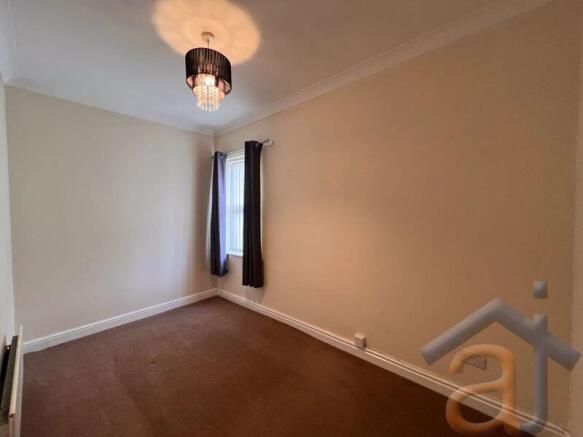 Bedroom 1 - Photo 1