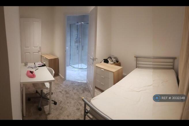 Bedroom2