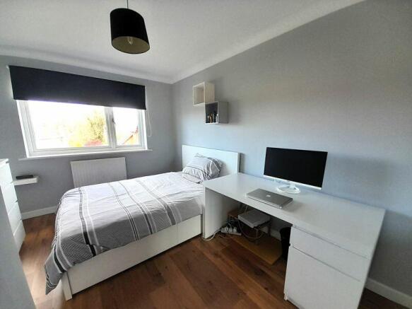 Photo 8