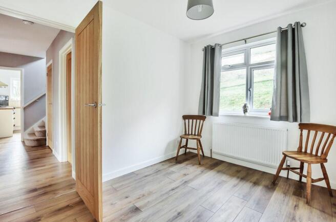 Bedroom 2 (Double)