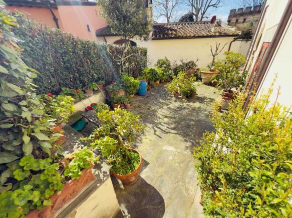GARDEN