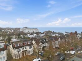 6, 24 Michaels Court, Manor Road, Westcliff-on-sea SS0 7TS