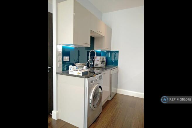 Kitchen c
