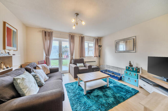 Mainstone Close, Deepcut, Camberley, Surrey, GU16 photo 3