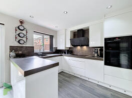 6, Maple Mews, Darwen BB3 3SF