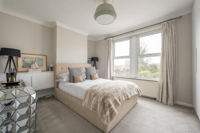 Winchester Road, E4