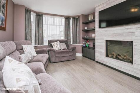 Crawford Avenue, Widnes, WA8