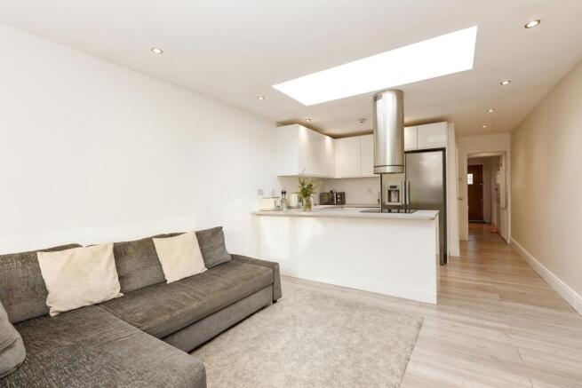 Lounge / Kitchen