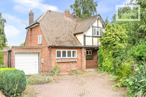 Wood Meads, Epping