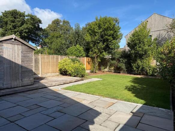 Bigland Drive Garden.jpg