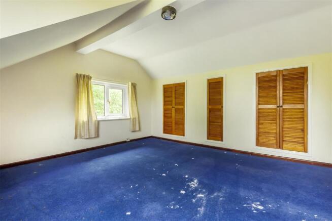 31 Lower Road - Bedroom 1.jpg