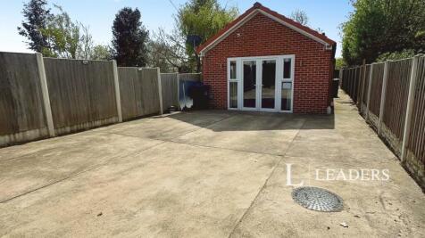 Langwell Drive, Forest Town, Mansfield