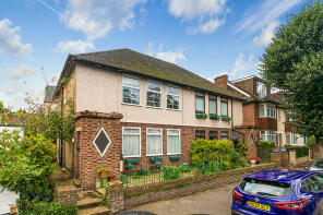 4, Warfield Road, Hampton TW12 2AY