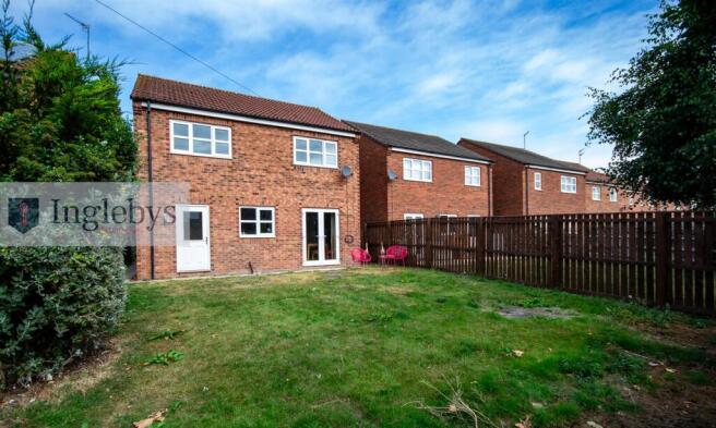 4 bed Detached for sale Image 10