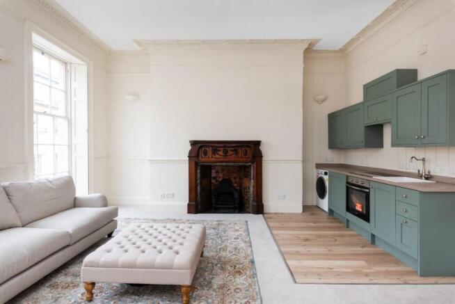 First Floor Flat, 3 Bedford Street, Bath BA1 6AD-4