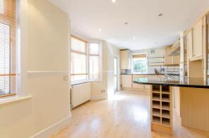 18, Liddington Road, Stratford, London E15 3PJ