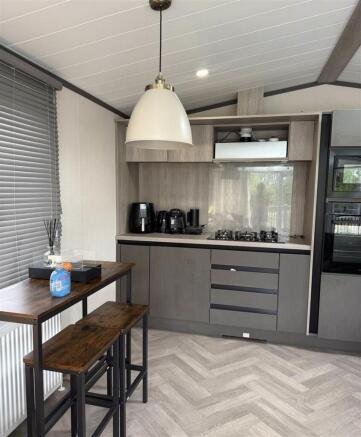 2 bed Lodge for sale Image 6
