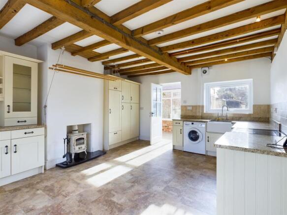 Kitchen.jpg