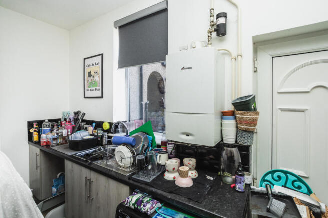 2 bed Terraced for sale Image 7