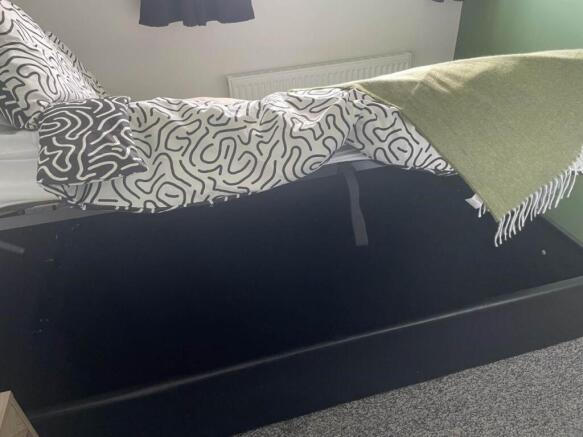 1 bed House Share to rent Image 5
