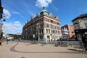 Apartment 11b, Charter House, Lord Montgomery Way, Portsmouth PO1 2SG