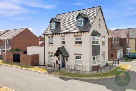 Doverton Close, Off the Long Shoot, Royal Park, Nuneaton