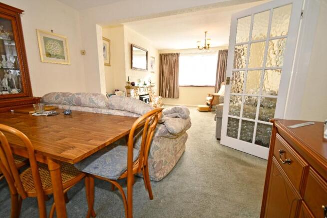Sitting/Dining Room
