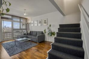 33, 2 Stelfox House, Penton Rise, London WC1X 9EA