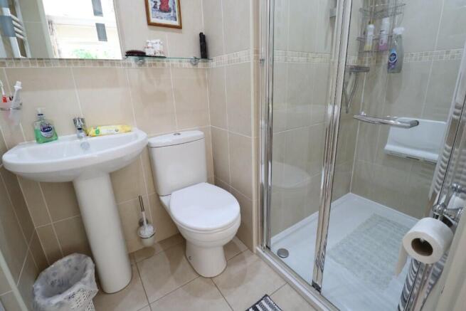 En-Suite To Bed 2