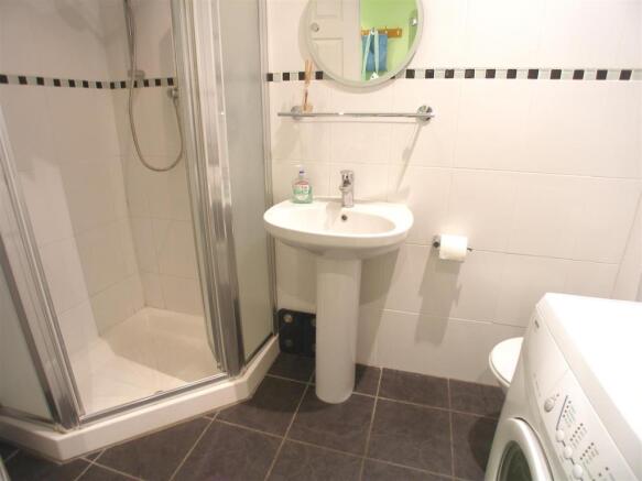 Shower/Utility Room
