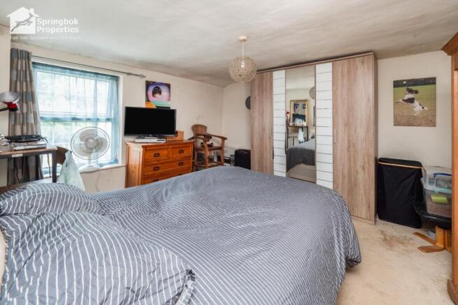 2 bed Terraced for sale Image 9