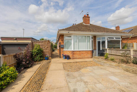 Chestnut Avenue, Bradwell, Great Yarmouth