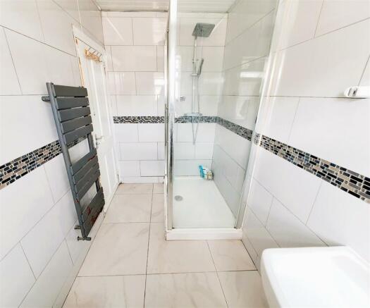 Re Fitted Shower Room