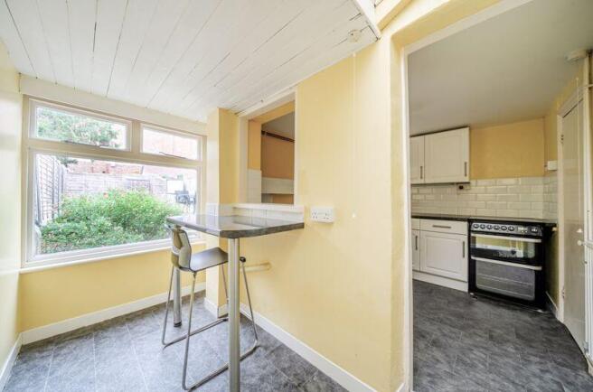 Breakfast area and kitchen