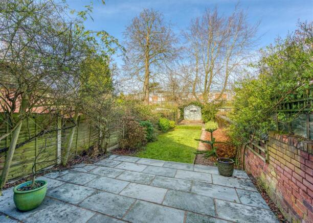 54 St Judes Road West-gdn.jpg