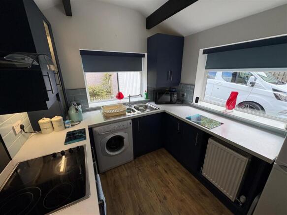 2 bed End of Terrace for sale Image 8