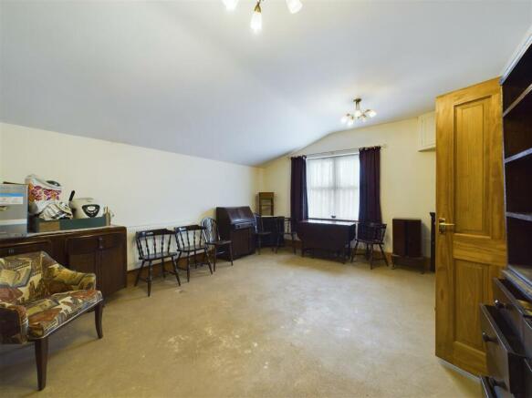 SITTING ROOM/ FORMER SHOP AREA