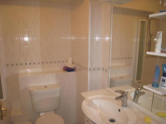 Main Bathroom