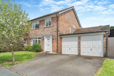 Bosman Drive, Windlesham