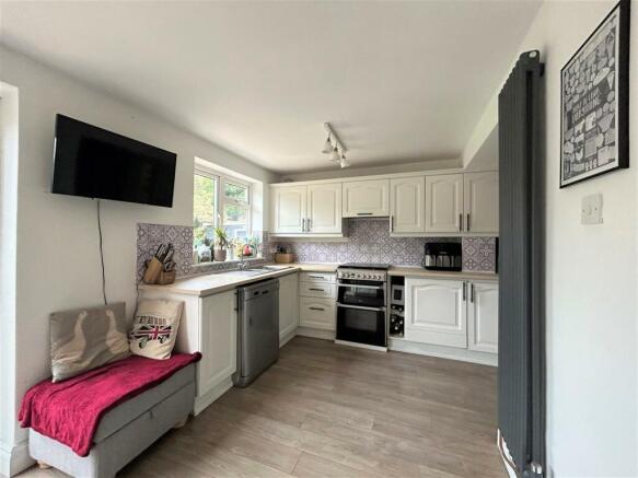 Kitchen/Family Room