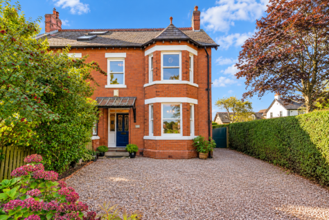 Higher Lane, Lymm, WA13 0RW