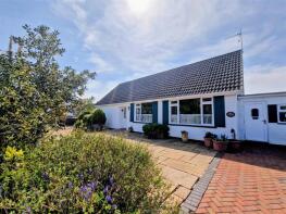 1, Hazel Close, Newton, Porthcawl CF36 5RG