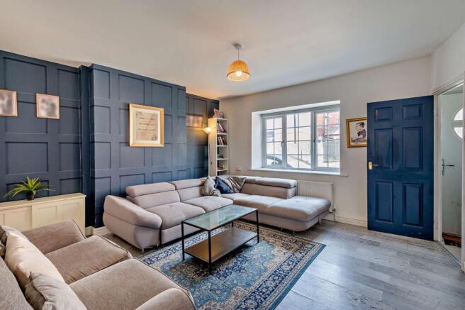 2 bed Terraced for sale Image 3