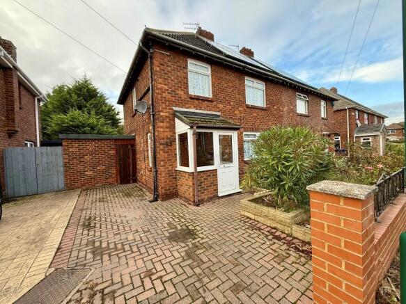 3 bed Semi-Detached for sale Image 11