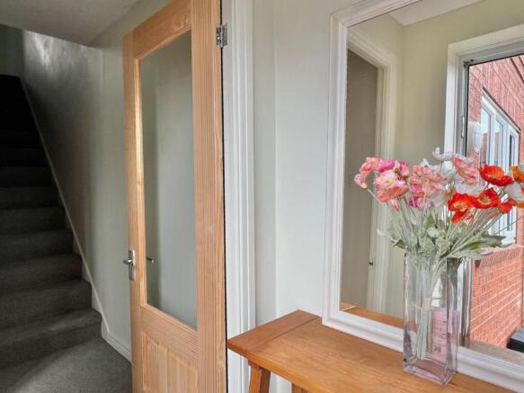 3 bed Semi-Detached for sale Image 8